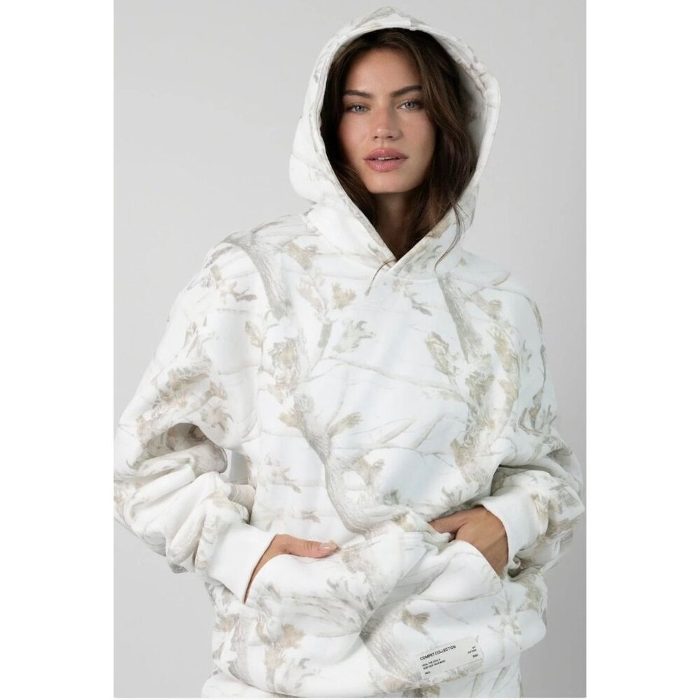 Comfort Camo Hoodie - Size Med